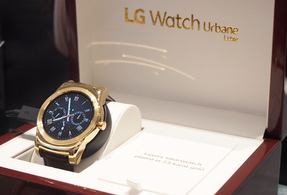 إل جي تكشف عن الإصدار الذهبي LG Watch Urbane Luxe