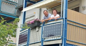 Is it possible to install solar panels on a balcony?